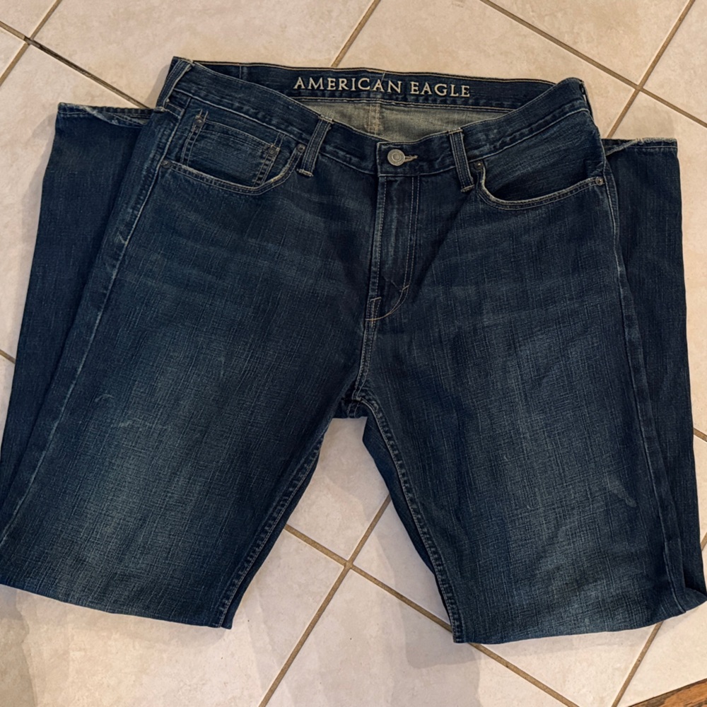 American Eagle Outfitters Men's Deep Indigo Relaxed Jeans